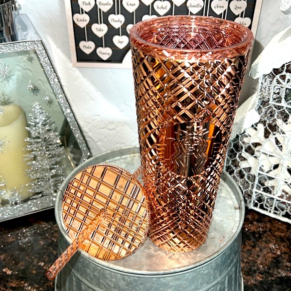❣️🆕Starbucks Tumbler Chrome Rose🌹 Gold⭐️ Jeweled - Holiday 2023 - Venti 24oz - Picture 7 of 7